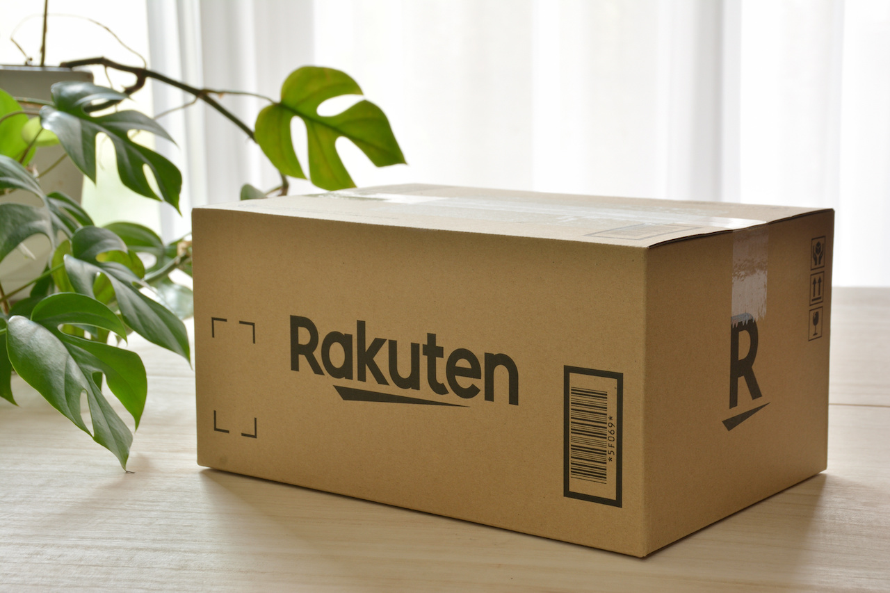 Flat packed product delivery from Rakuten vs Amazon