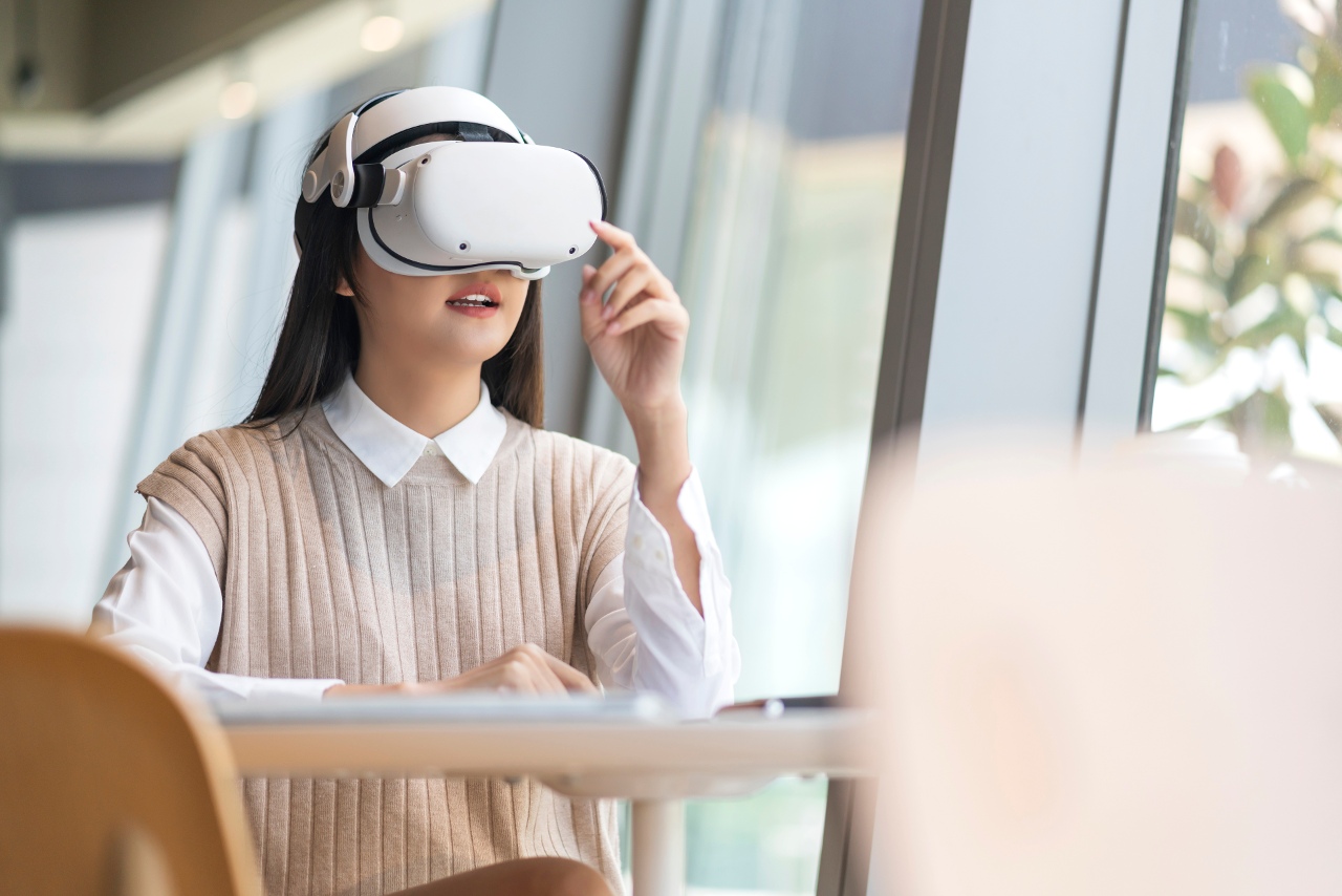 Young woman using Japanese meta for virtual shopping experience