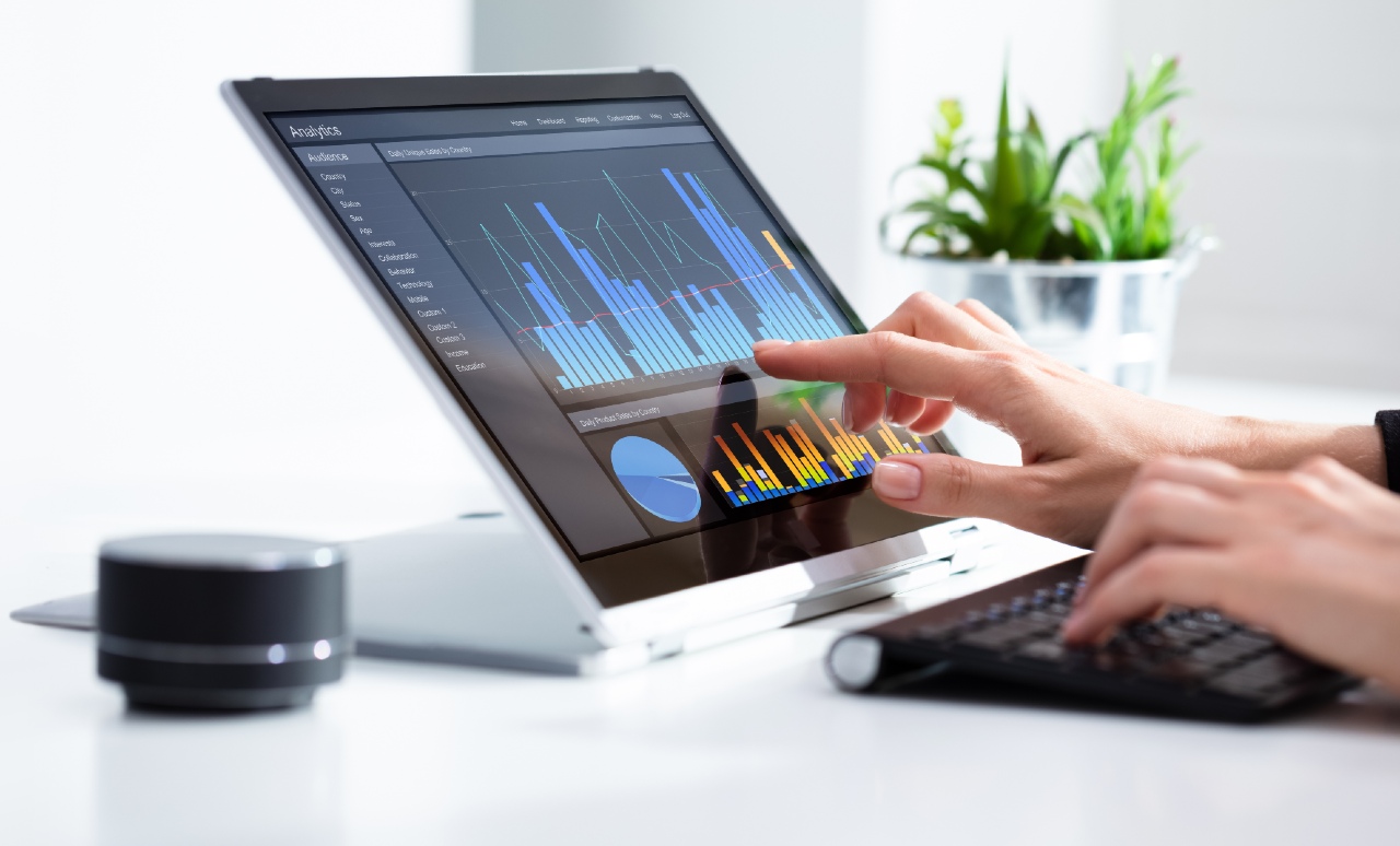 Marketer analysing Japan market analysis at desk