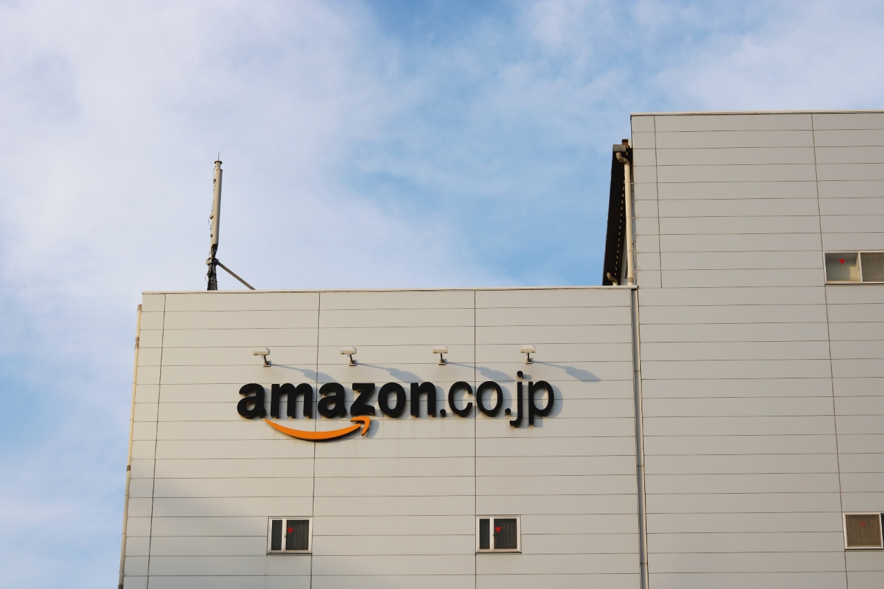 Warehouse of Amazon – Japan’s best online store for foreign brands