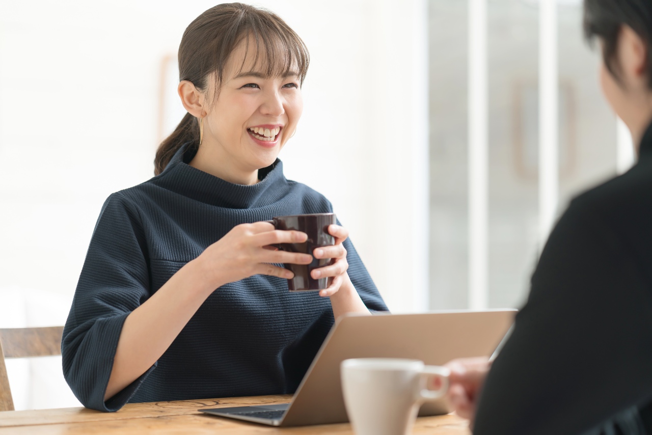 Woman drinking tea Japanese PPC customer persona example